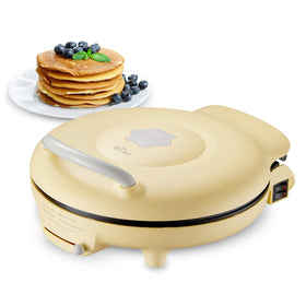 Bear 11.8 inch smokeless grill top view showing compact design for versatile cooking