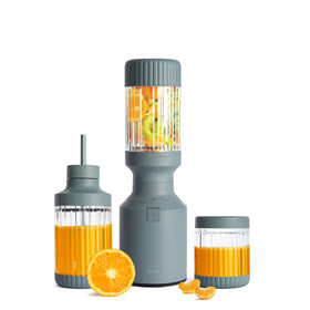 BEAST The Beast Mini Blender Plus front view highlights compact 600W power.