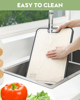 BEBRINI juice groove catches spills during food prep