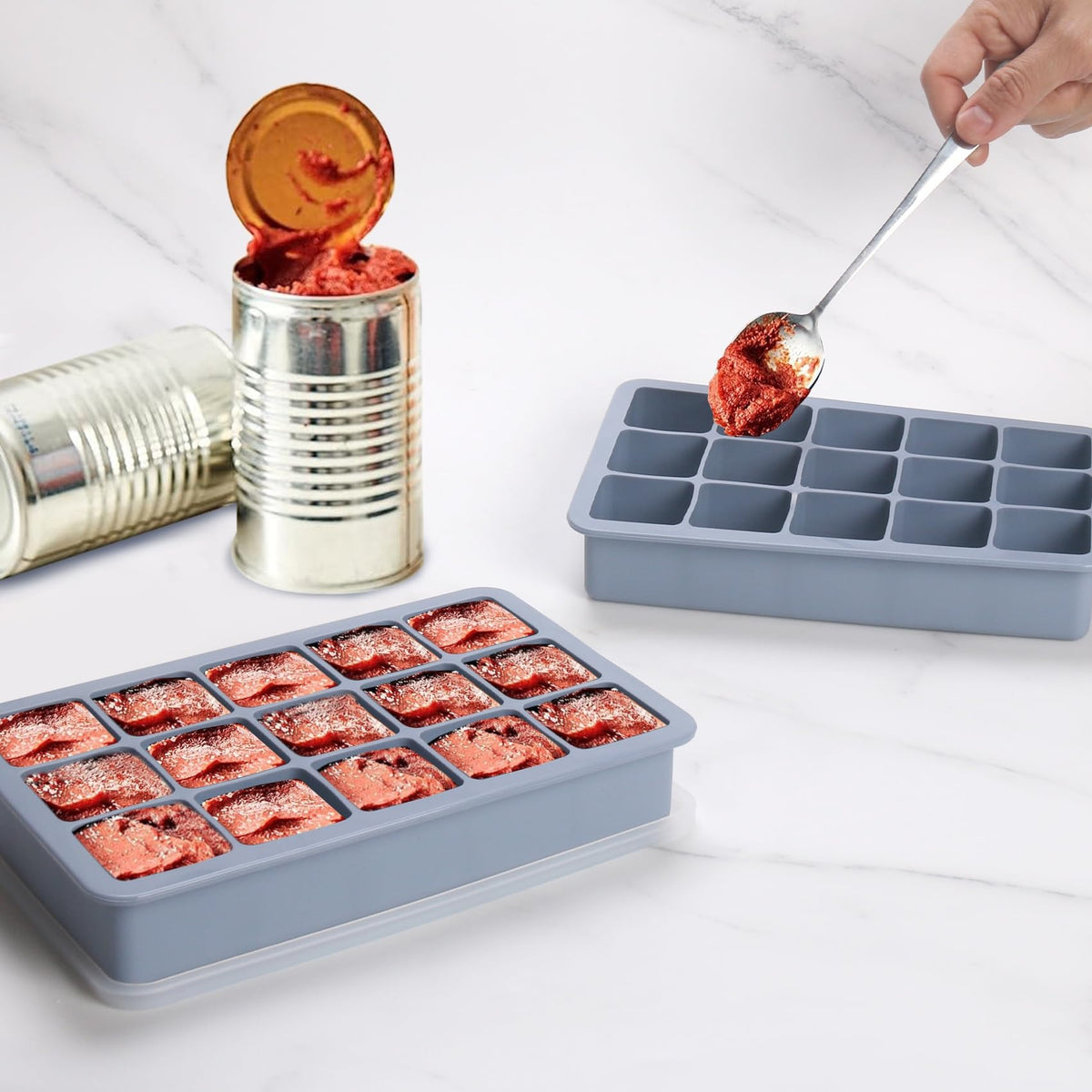 BECOKIT blue freezer mold for herbs with quick-release and reusable use.