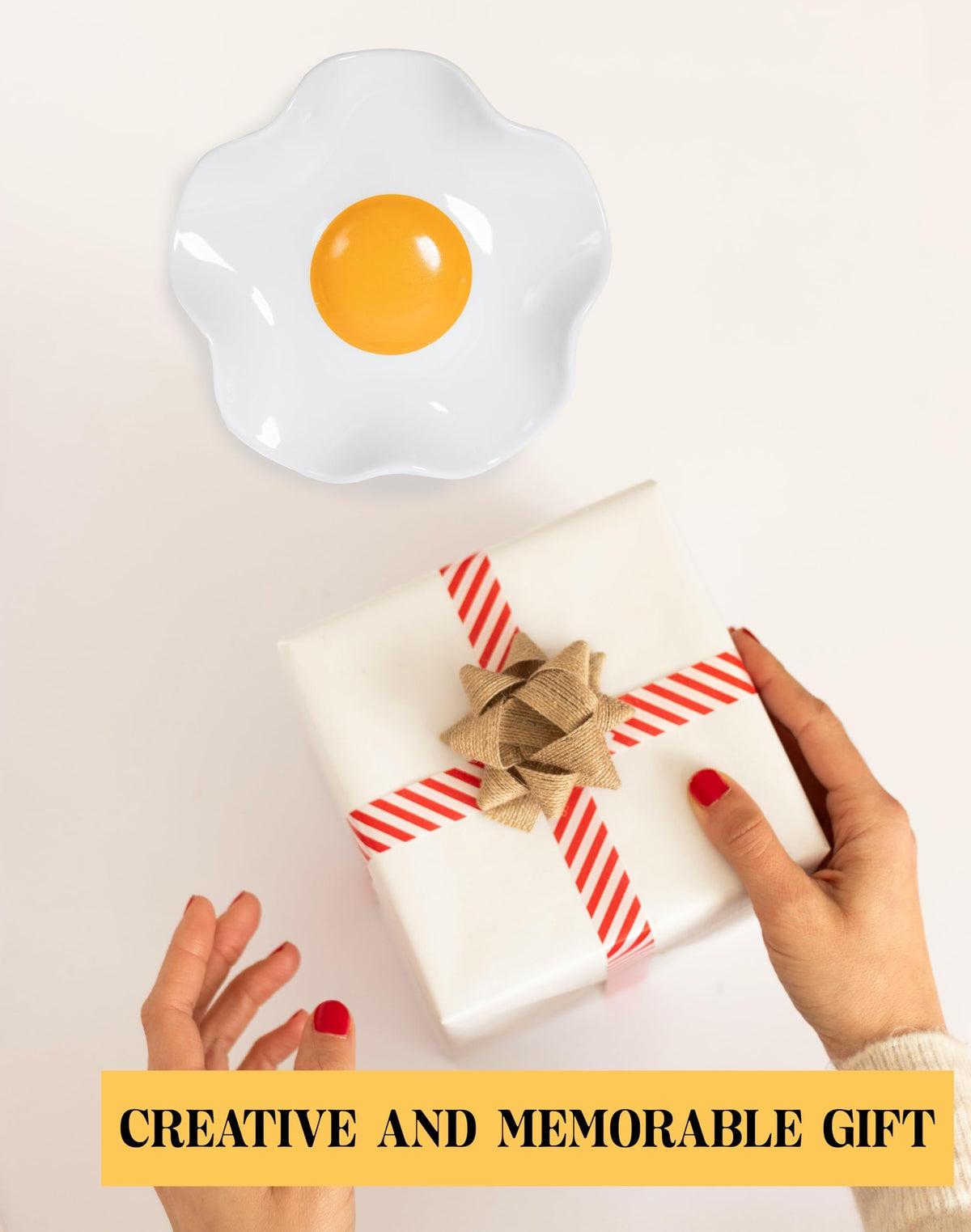 Bee! Fried Egg spoon rest holds multiple utensils while cooking.