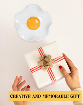 Bee! Fried Egg spoon rest holds multiple utensils while cooking.