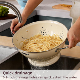 BeFare colander with reinforced handles ideal for pasta, veggies, and fruit prep.