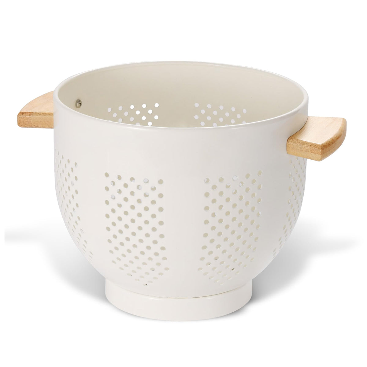 BeFare metal colander with wood handle for safe, comfortable draining