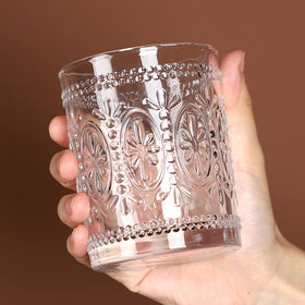 Bekith heavy-duty glass resists stains and odors for daily use.