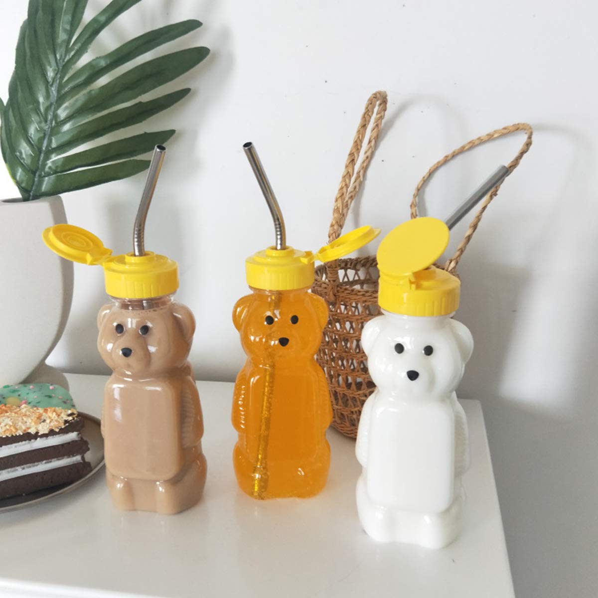 Bekith transparent bottles showcase honey color nicely.