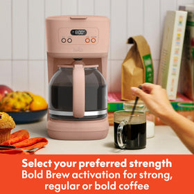 Auto shutoff safeguards the machine and saves energy after brewing