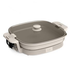 BELLA Make and Take XL skillet surface for even family-sized meals.