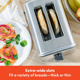 BELLA toaster showing six browning levels for precise toasting