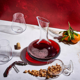 Bella Vino decanter aerator spout closeup highlighting efficient aeration