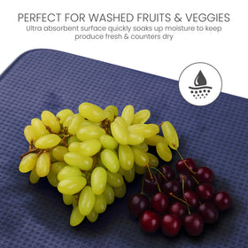 Bellemain microfiber outer shell absorbs moisture to four times its weight.