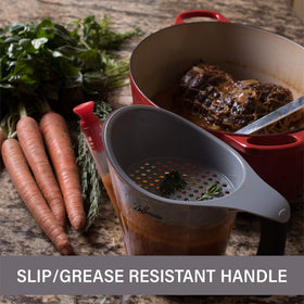 Bellemain fat separator top strainer allows draining solids directly into the cup