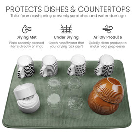 Bellemain XL dish mat 3-ply design absorbs moisture efficiently.