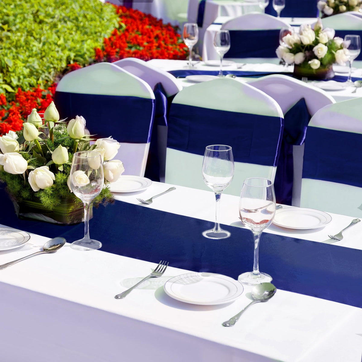 Bencailor satin runner can be joined to cover longer tables.