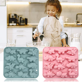 BENEKIY food-grade silicone ensures safe baking for chocolates and mousse.