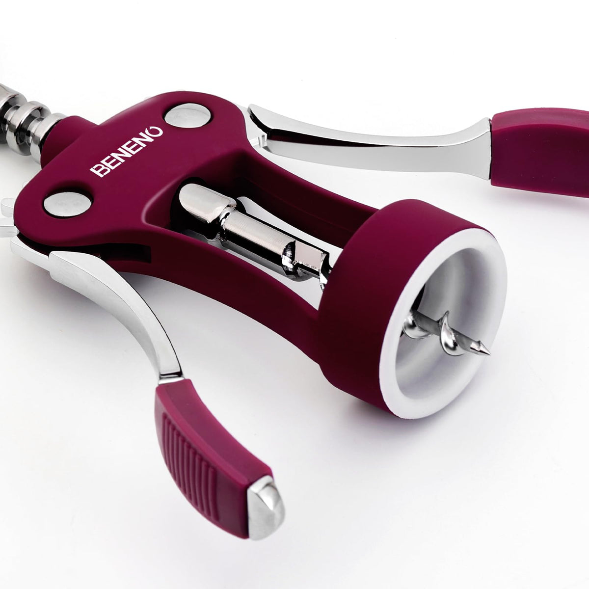 Beneno wine opener packaging highlights durability and zinc alloy construction