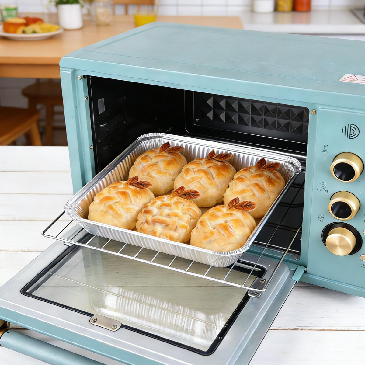 Benestanti freezer-safe pans help store leftovers without flavor transfer