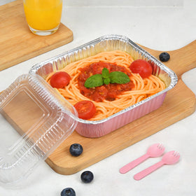 Benestanti square pink pan top view, showcasing compact bakeware for catering.