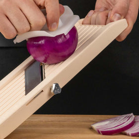 Space-saving Benriner design helps storage in small kitchens.