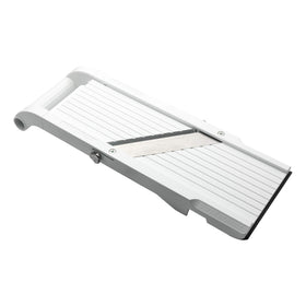 Benriner mandoline BPA-free body keeps prep safe and toxin-free.