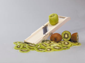Benriner beige top rack dishwasher safe for easy cleanup.