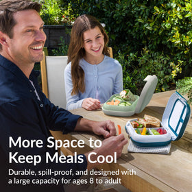 Bentgo Chill Max removable divider lets you customize portions.