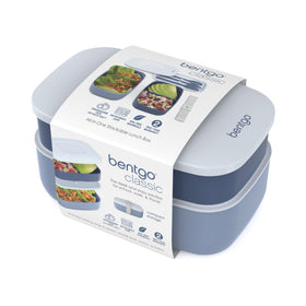 Bentgo Classic nylon strap secures contents during transport.