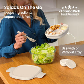 Bentgo glass salad container airtight lid keeps freshness during the day.