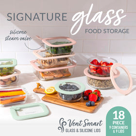 Bentgo Signature borosilicate glass containers showcase food clearly while preserving freshness.