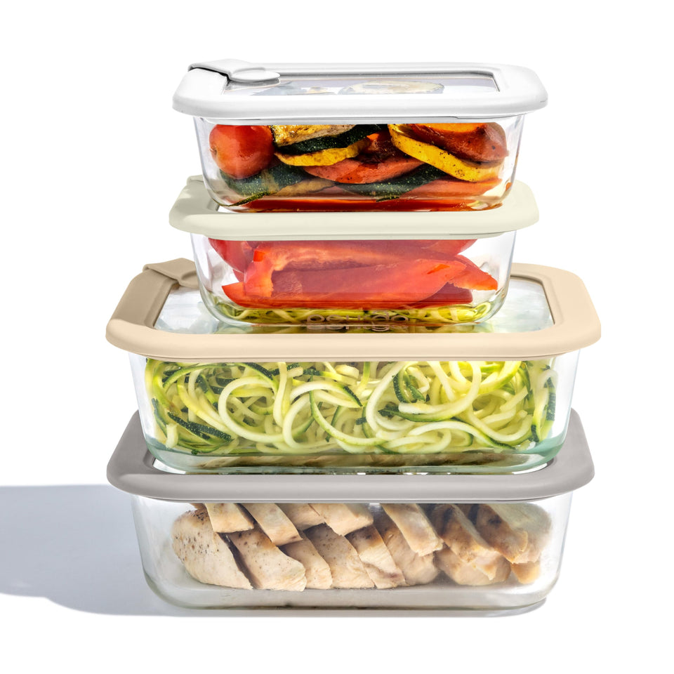 Bentgo Signature 8-piece leak-proof glass set with airtight lids for leftovers.