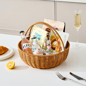 Large Berdeng basket with handles ready for portable kitchen storage