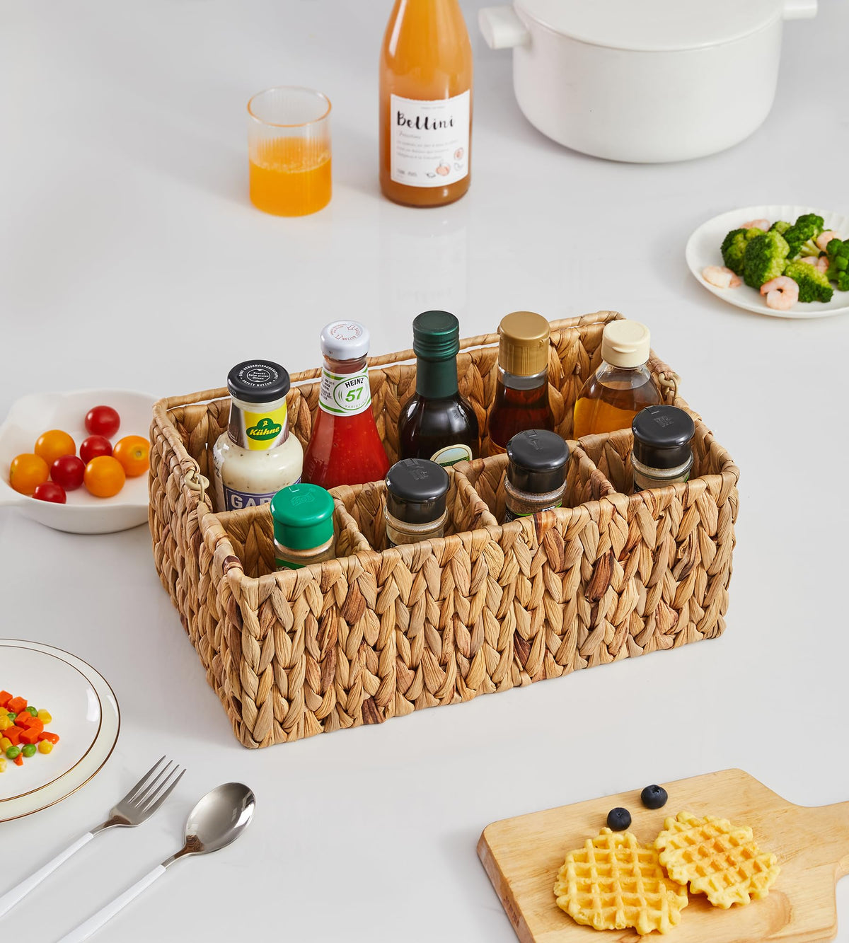 Berdeng Utensil Caddy storage features help family gatherings stay organized