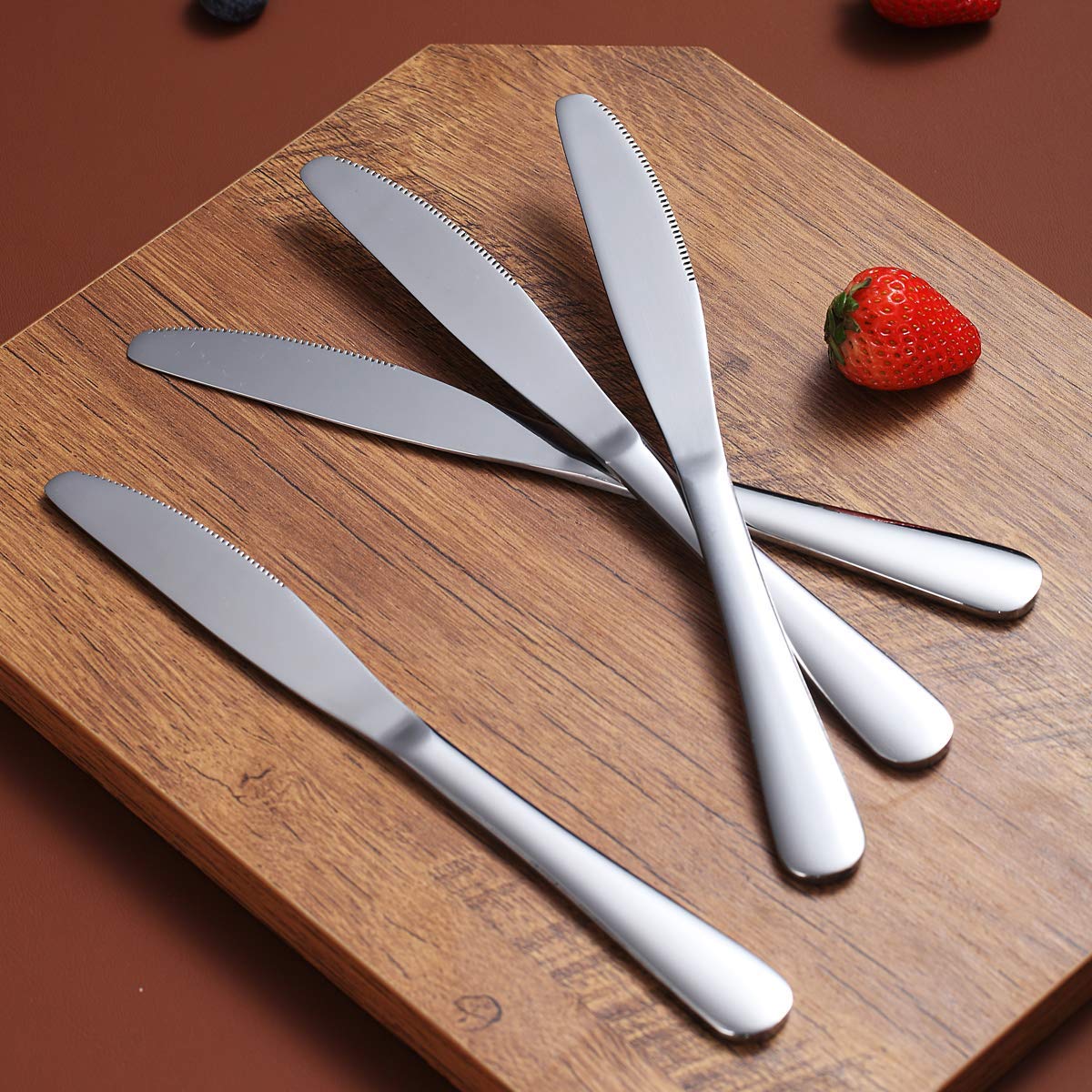 Berglander 7.9-inch knife ideal for everyday meals and events