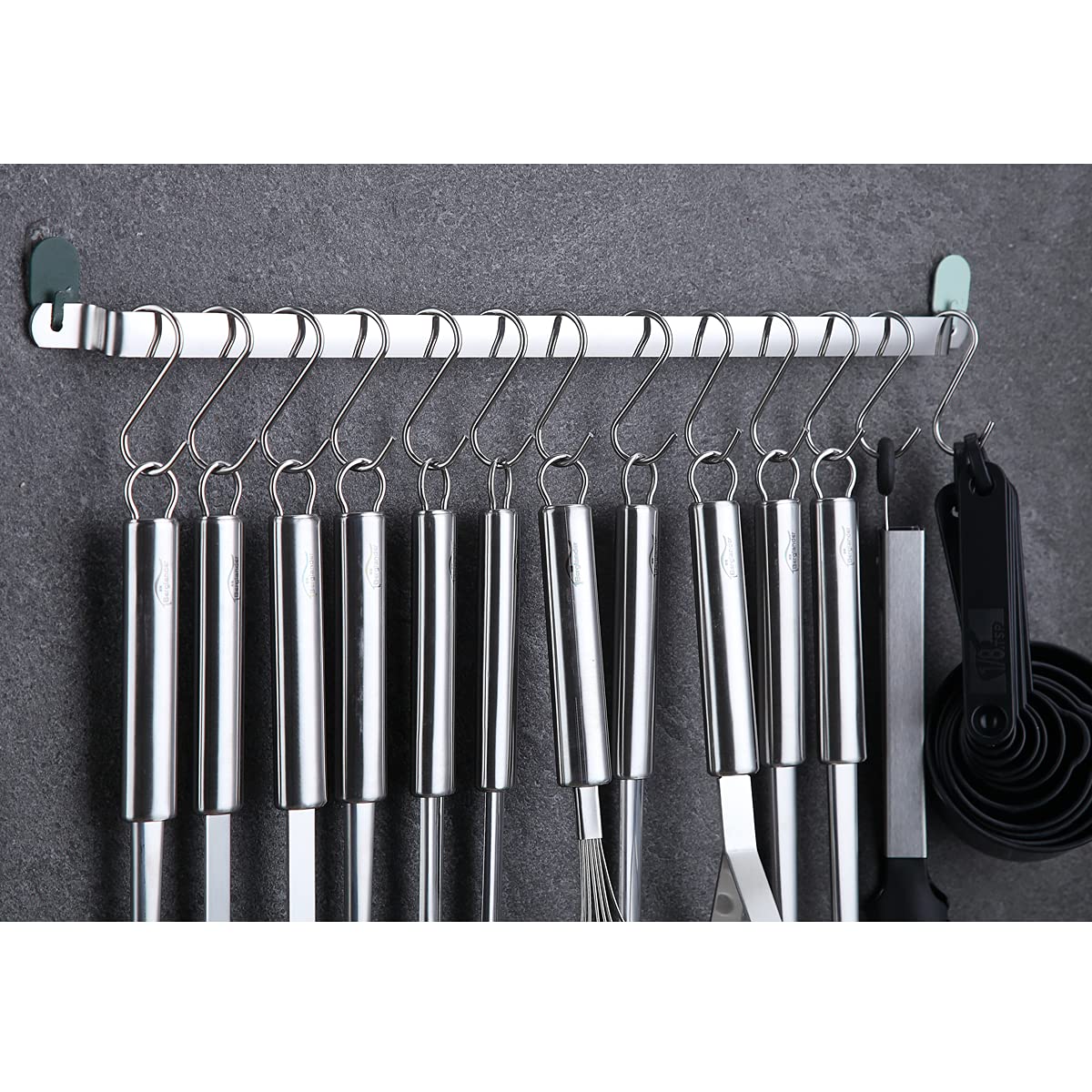 Berglander stainless steel slotted turner for flipping and draining