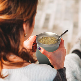 Beruth Bombilla Gourd heat insulation helps reduce temperature loss during sipping.