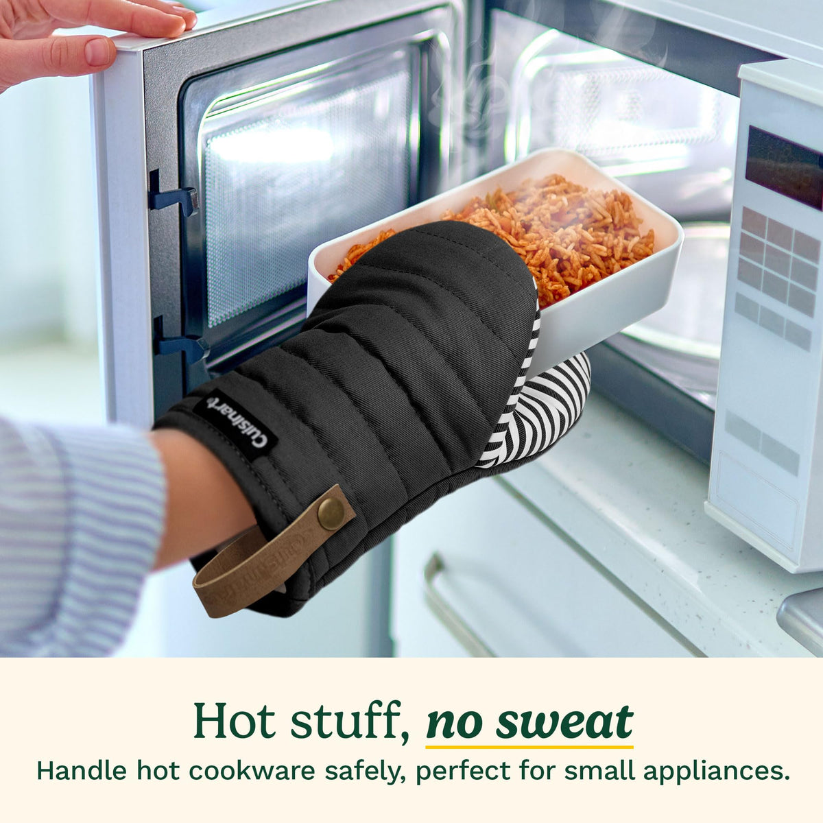 Best Brands Cuisinart mini oven mitts show ambidextrous design for comfortable baking