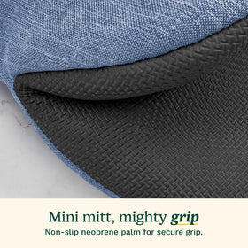 Best Brands Cuisinart mini mitts double as pot holders for quick, safe kitchen tasks.