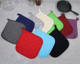 Bestjoy pot holders are machine washable for easy cleaning