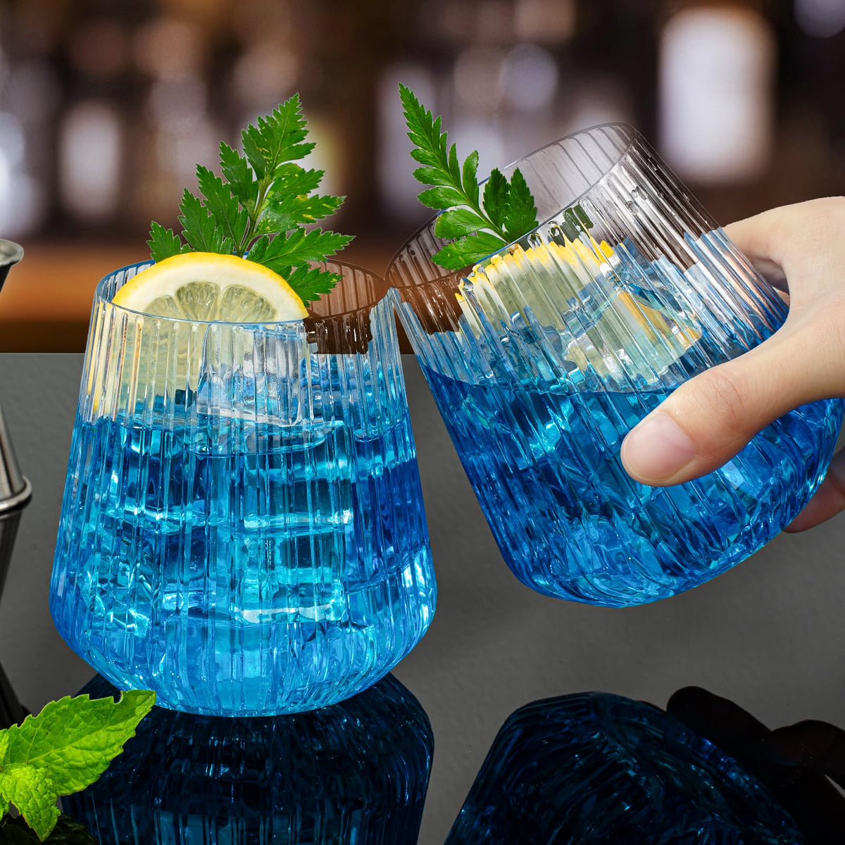 BESTSTAR BPA-free durable disposable glasses support easy cleanup.