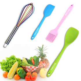 BESTZMWK ladle for scooping soups and stews with precision.