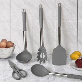 BESTZMWK kitchen utensils set grey-pasta-server, wide prongs for easy sauce-picked pasta.