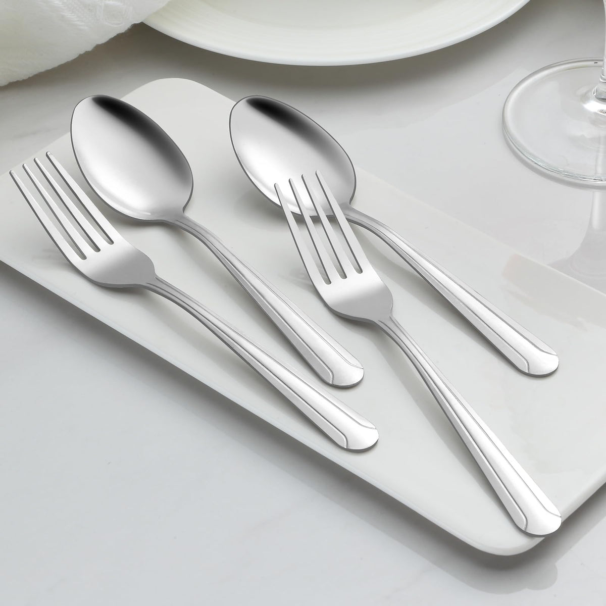 36-piece BEWOS set fits restaurant service and home gatherings