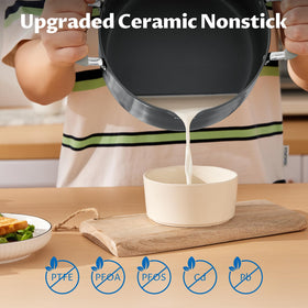 BEZIA silicone-handle stays cool for safe, comfortable handling.