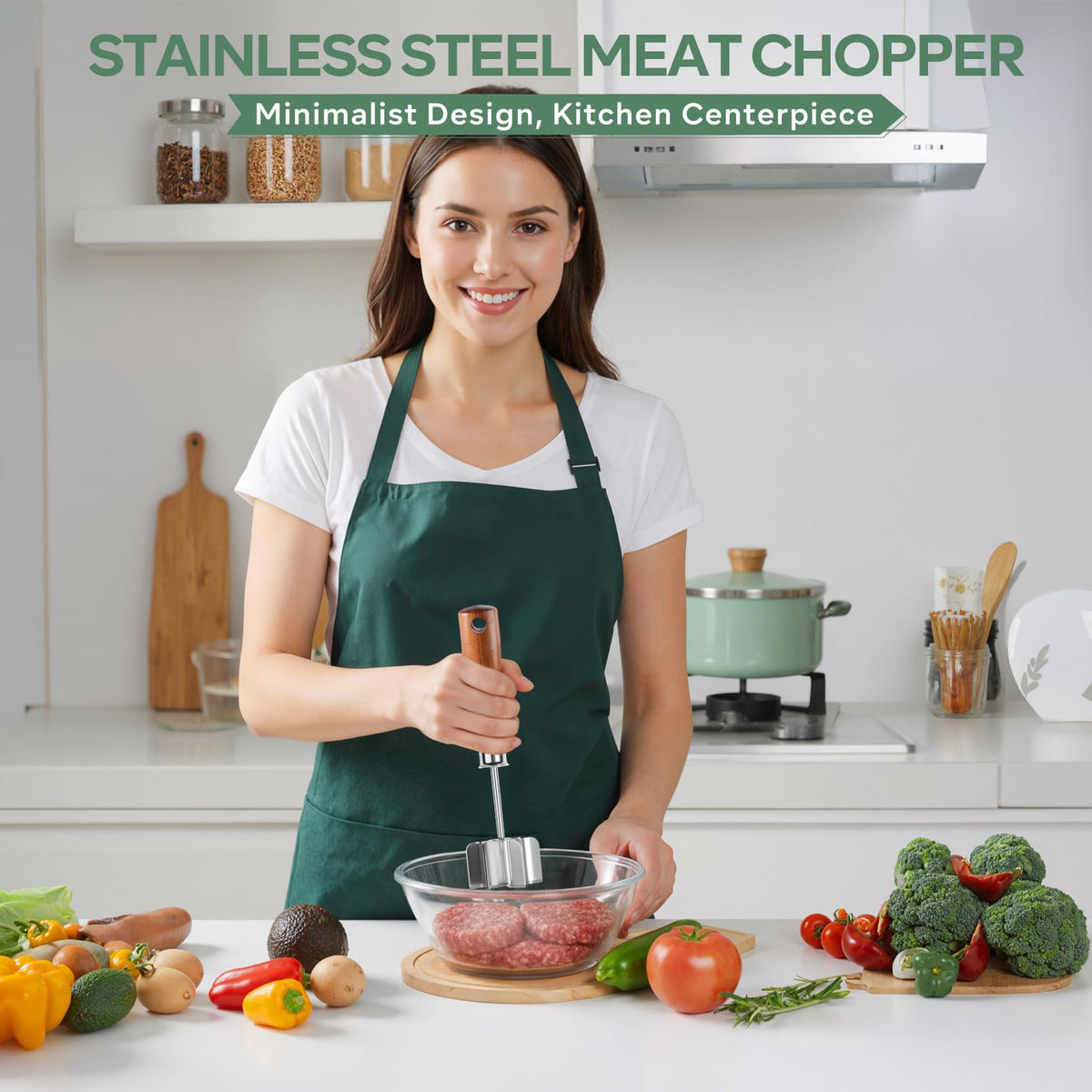 BGWARA meat masher with wooden handle offers ergonomic grip during mashing.