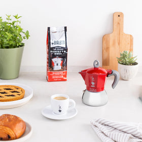 Stovetop-ready assembly of Bialetti Moka Induction with ergonomic handle