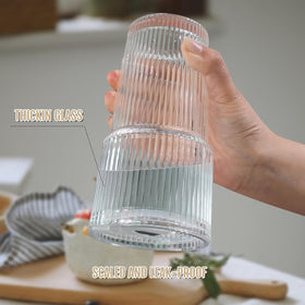 BiBrenies leak-proof lid helps prevent spills during commutes and travel.