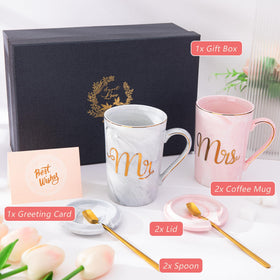 Gift box interior with silk finish for a luxury presentation.