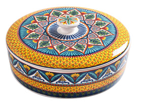 Bico Havana warmer is dishwasher safe for simple cleanup.