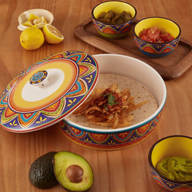Bico Tortilla Warmer generous capacity keeps party snacks organized