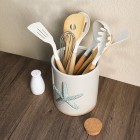Bicuzat blue-toned ceramic holder complements decor while organizing spoons and spatulas